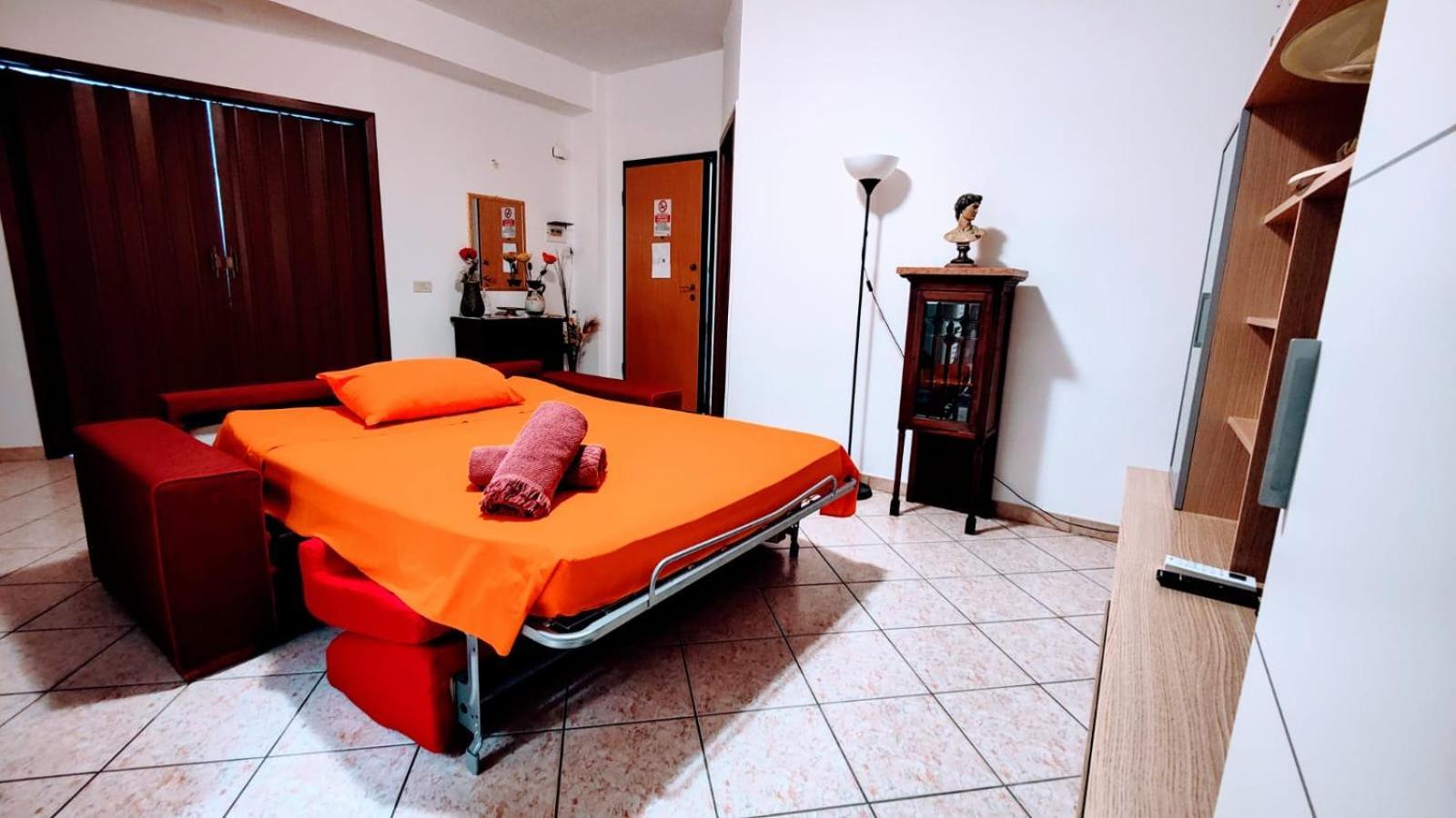SolarinoLa Casa Del Vialeアパートメント エクステリア 写真
